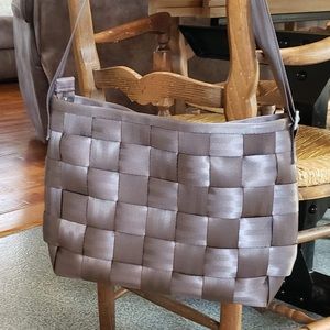 Harvey’s Seat Belt Purse